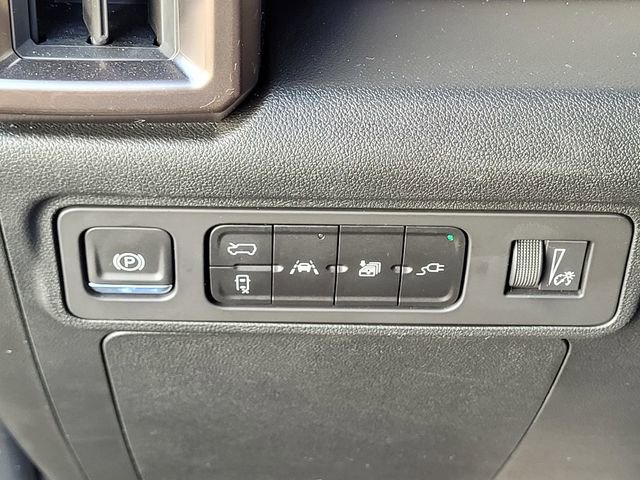 Used 2024 GMC Hummer EV 2X image 21
