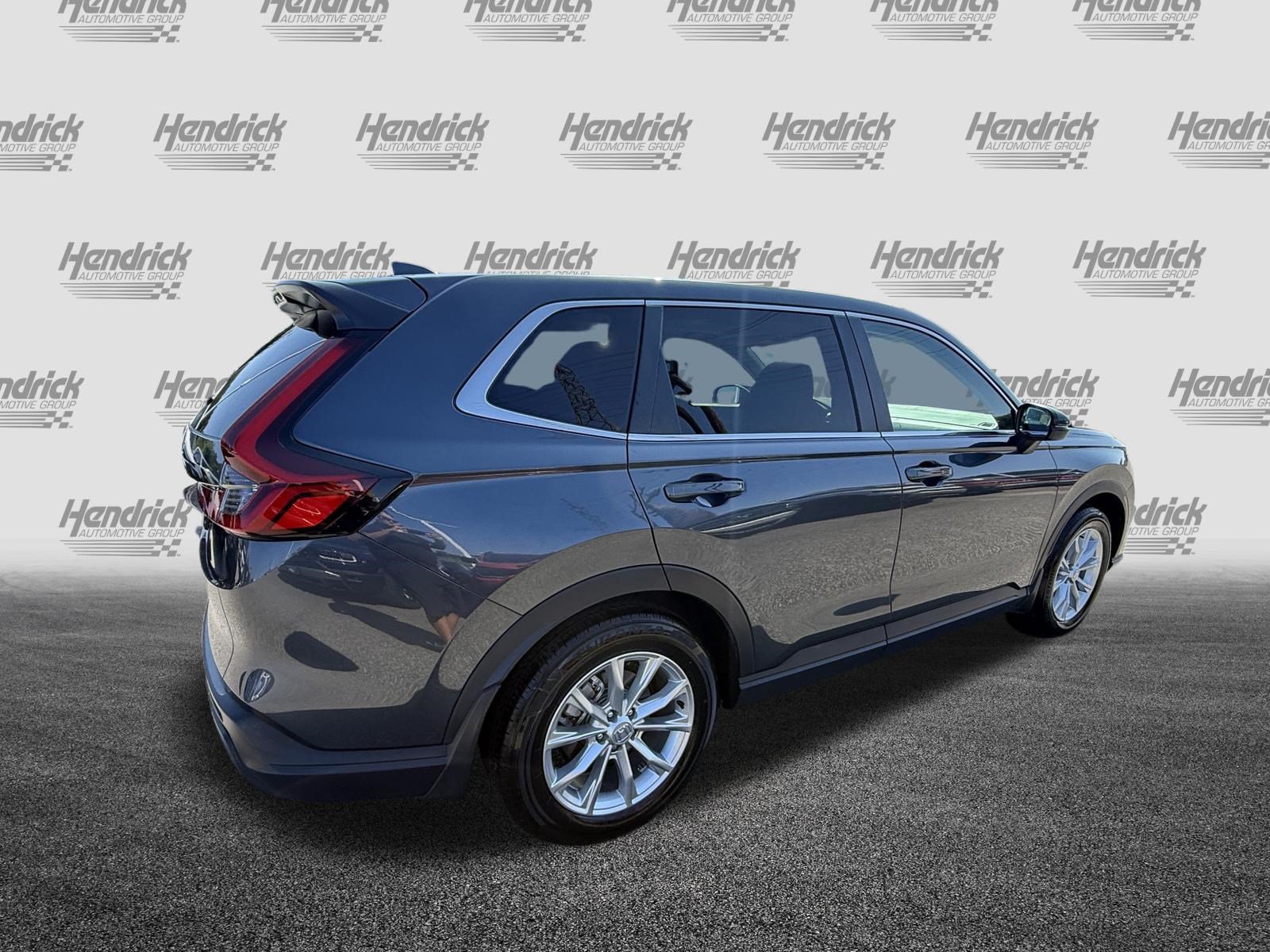 Used 2025 Honda CR-V EX image 10