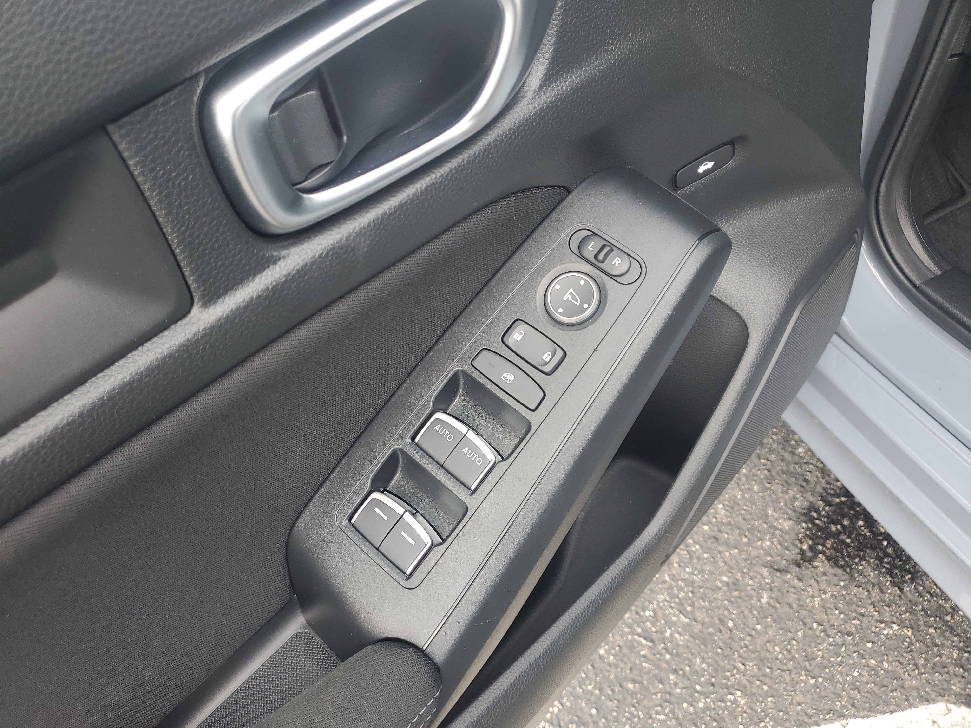 Certified 2024 Honda Civic Sport image 23