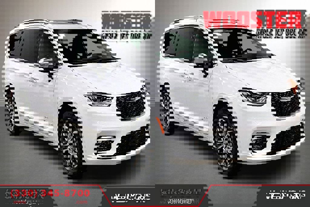 New 2026 Chrysler Pacifica Pinnacle image 1