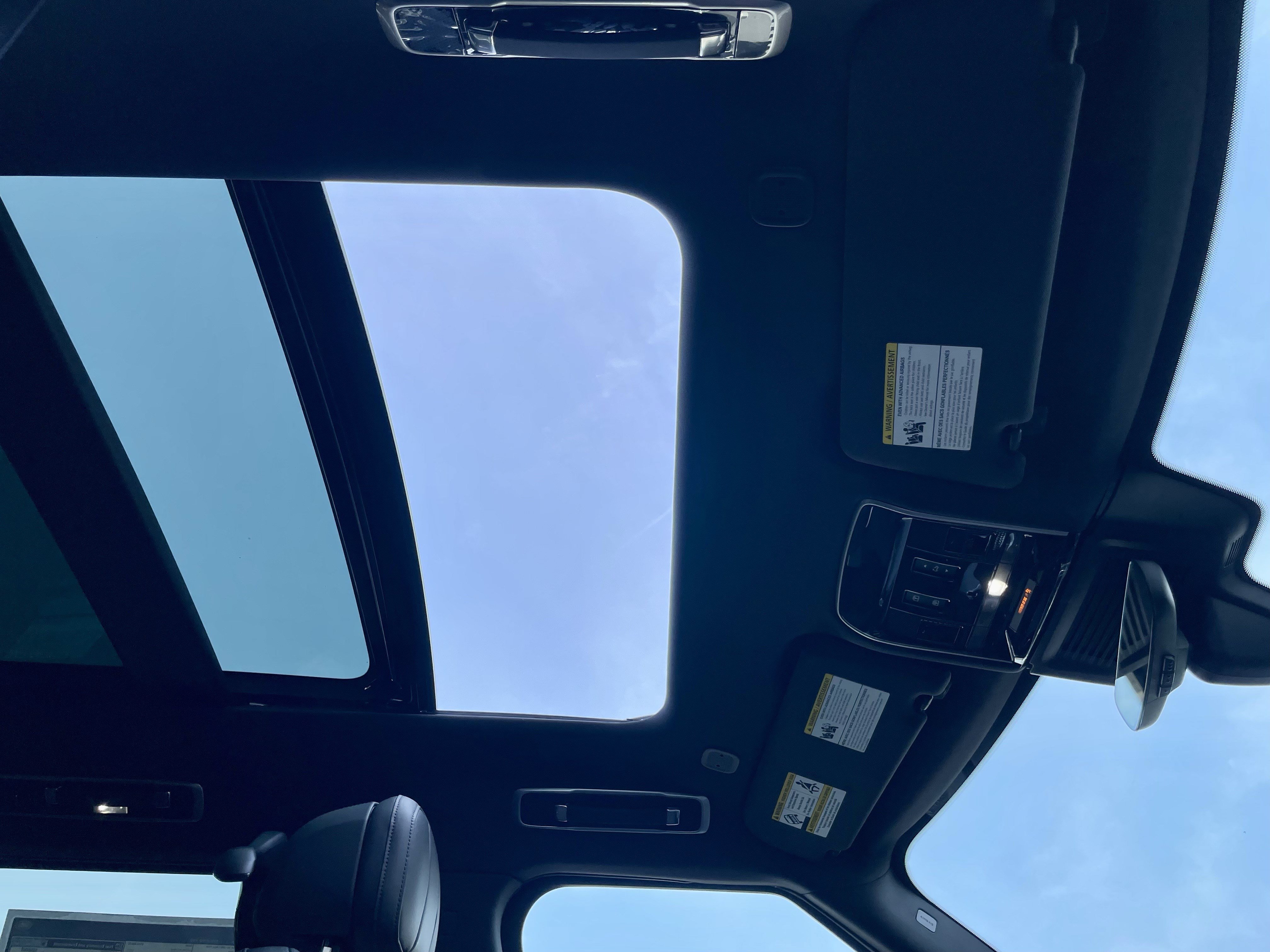 New 2026 Land Rover Range Rover SE AWD/4WD image 17