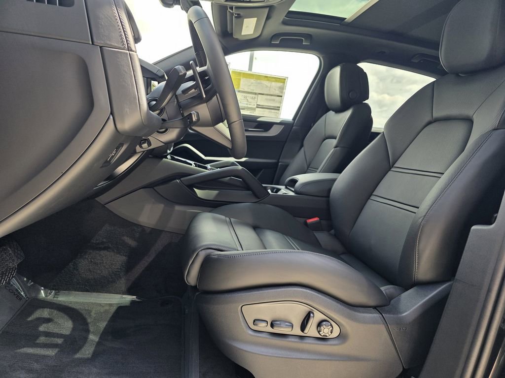 New 2026 Porsche Cayenne E-Hybrid AWD/4WD image 11