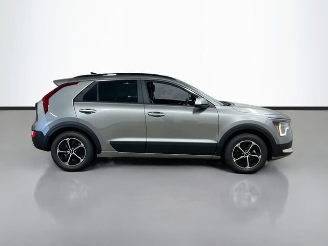 New 2026 Kia Niro LX FWD image 8