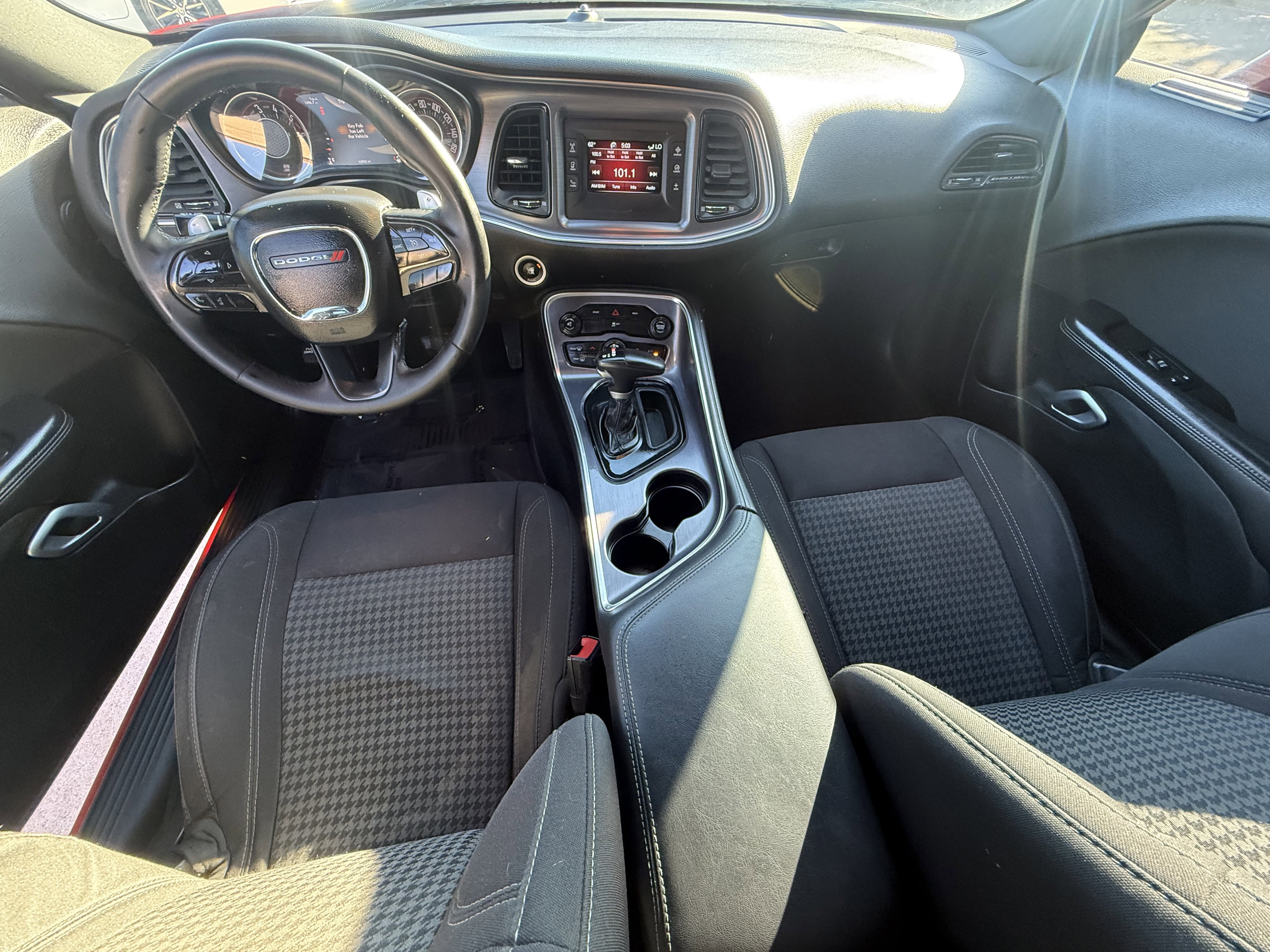 Used 2016 Dodge Challenger SXT w/ Super Sport Group (SS/T) image 11