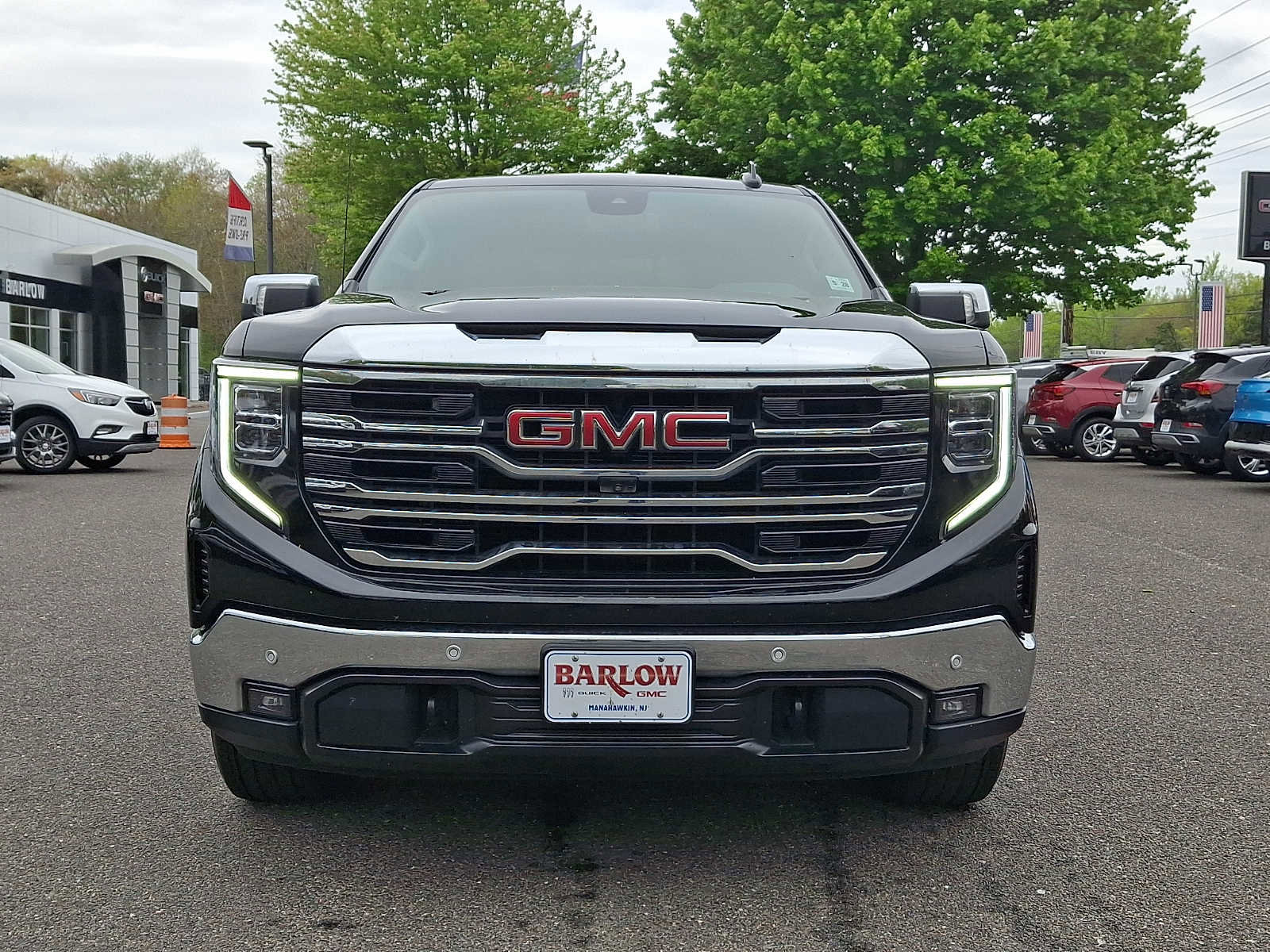 Certified 2023 GMC Sierra 1500 SLT w/ SLT Premium Plus Package AWD/4WD image 2