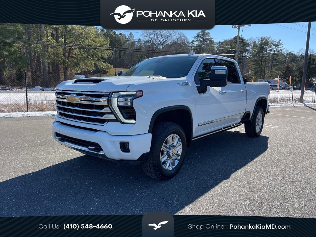 Used 2024 Chevrolet Silverado 2500 High Country w/ Technology Package image 1