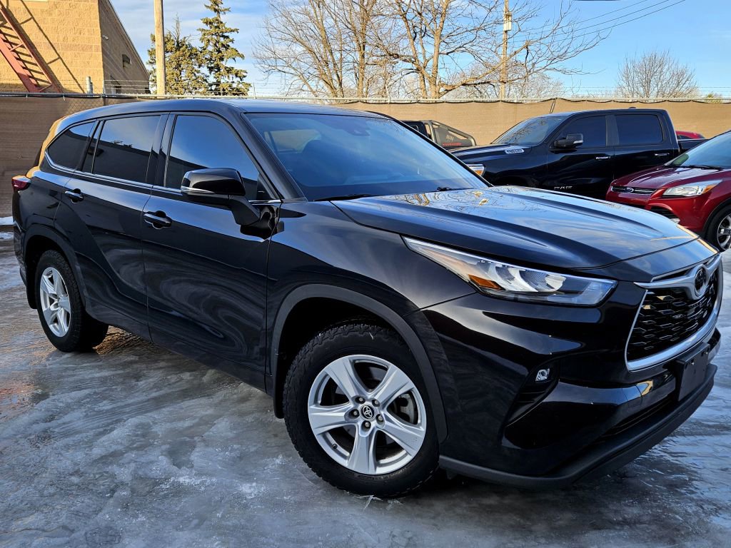 Used 2020 Toyota Highlander LE