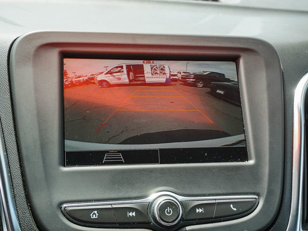 Used 2022 Chevrolet Equinox LS w/ LS Convenience Package image 24