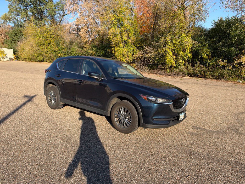 Used 2017 MAZDA CX-5 Touring w/ Preferred Equipment Package AWD/4WD image 16