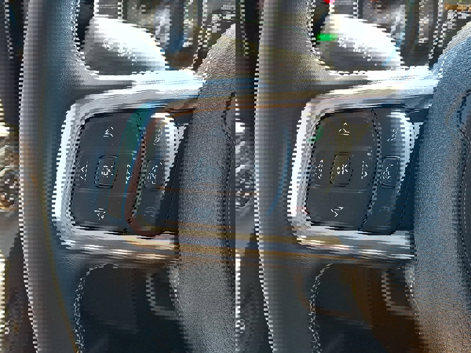 Used 2023 Jeep Wrangler Sahara w/ Cold Weather Group image 20