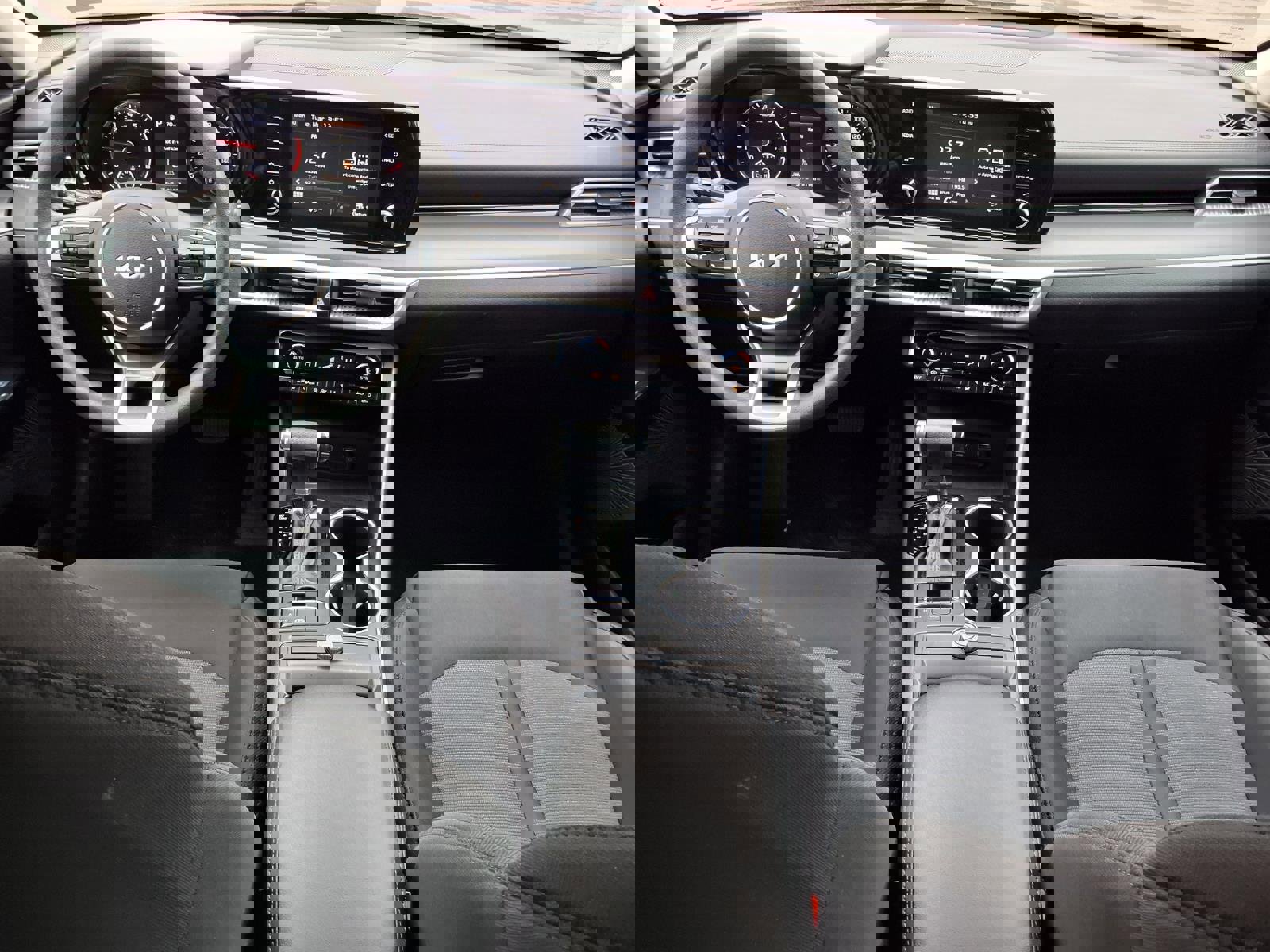 Used 2023 Kia K5 LXS image 8