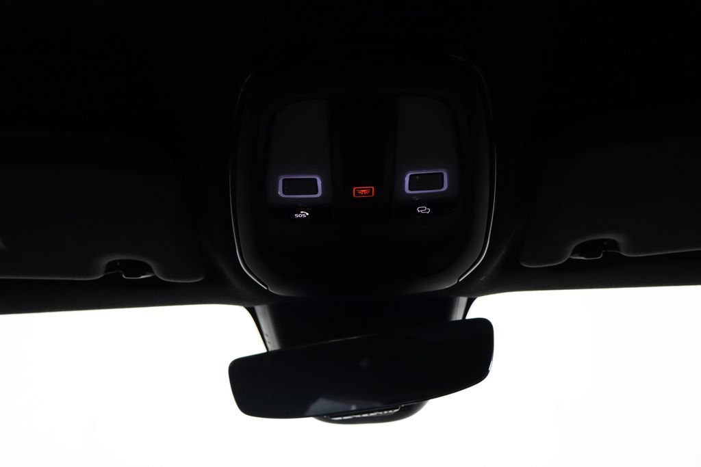 Used 2023 Volvo C40 P8 Recharge Plus AWD/4WD image 23