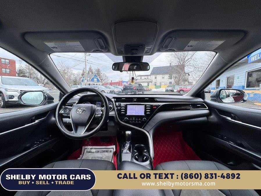 Used 2019 Toyota Camry LE w/ Carpet Mat Package FWD image 18