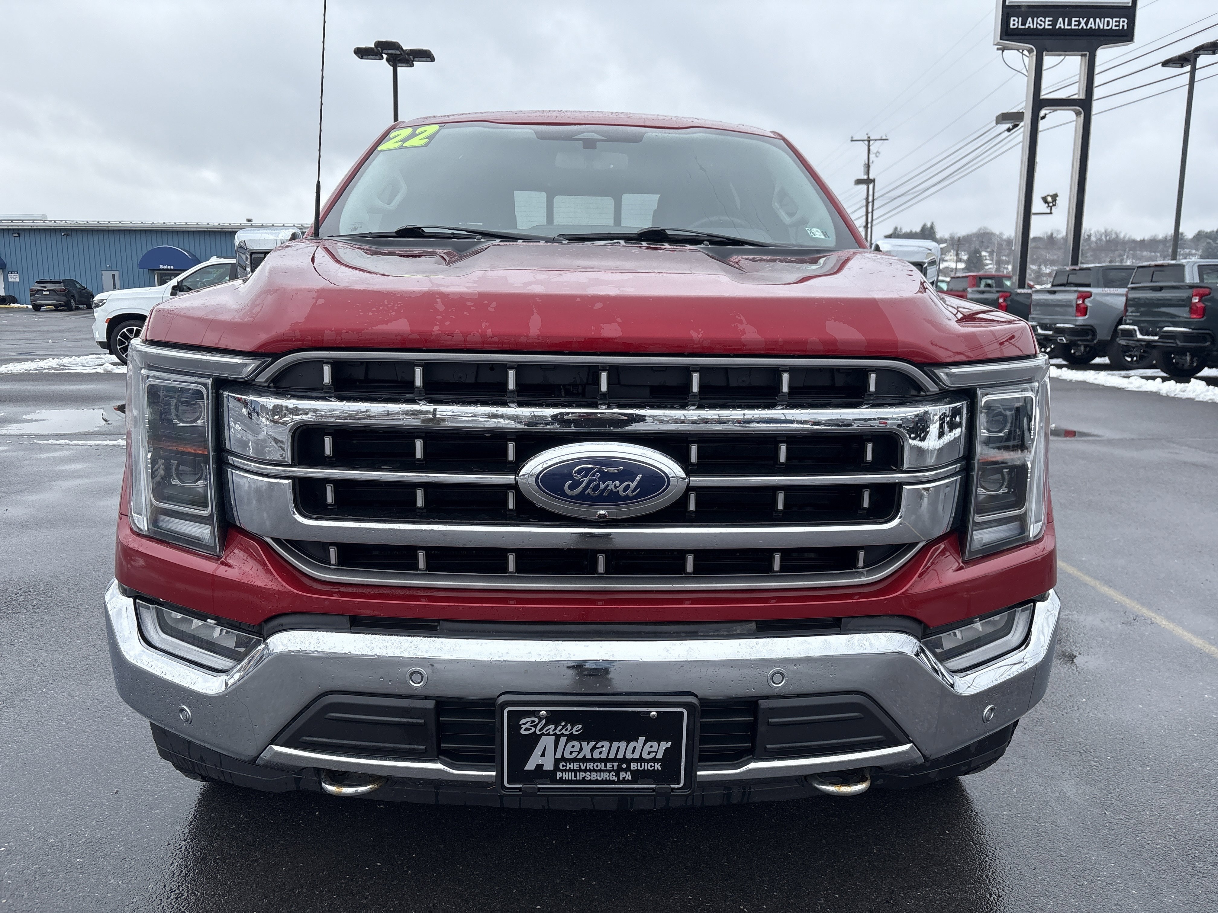 Used 2022 Ford F150 Lariat w/ Equipment Group 502A High image 9