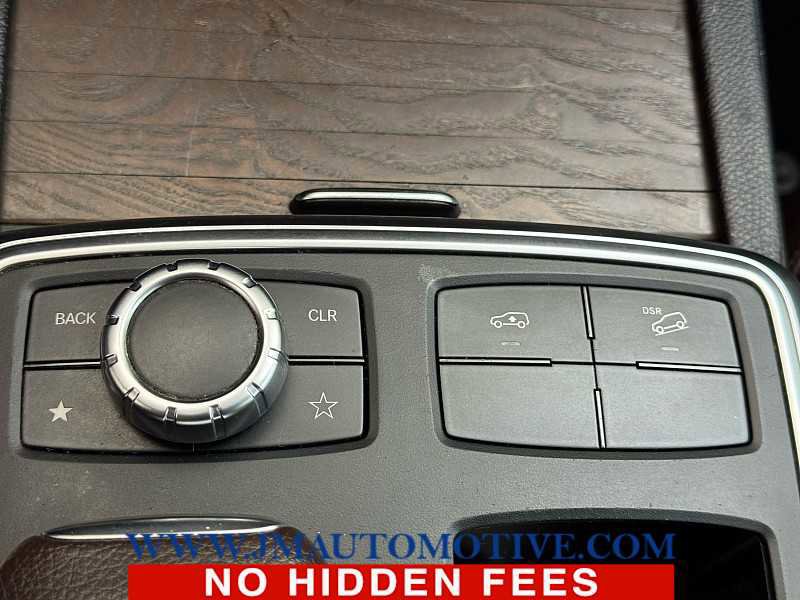 Used 2016 Mercedes-Benz GL 450 4MATIC image 35