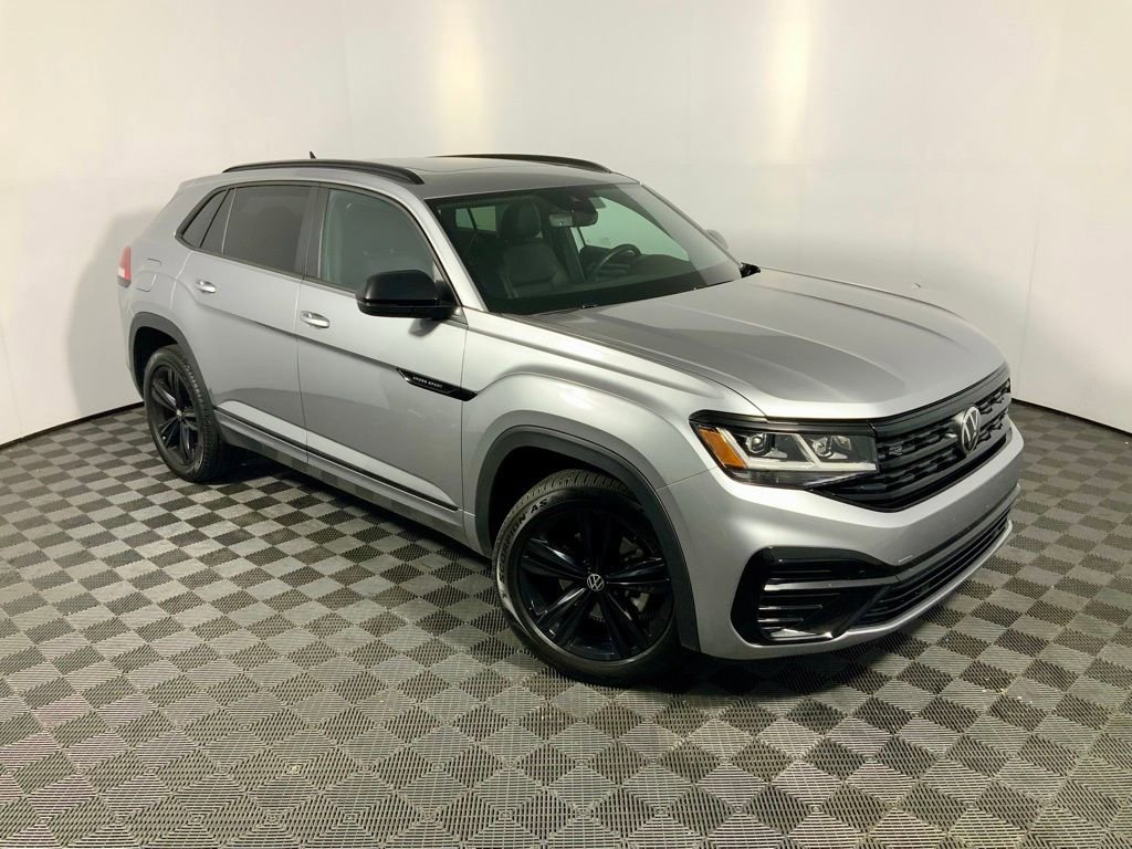 Used 2023 Volkswagen Atlas Cross Sport SEL R-Line image 6