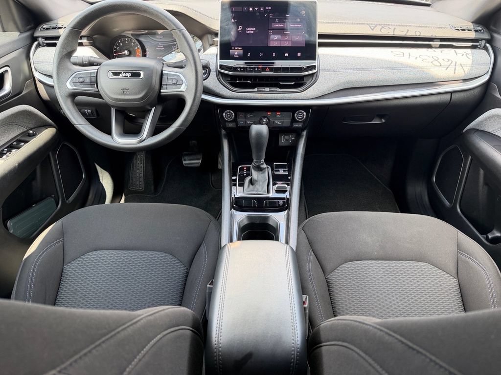 Used 2024 Jeep Compass Sport AWD/4WD image 16