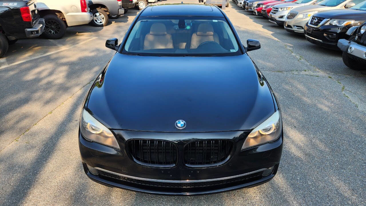 Used 2011 BMW 750Li xDrive 750Li xDrive AWD 4dr Sedan image 4