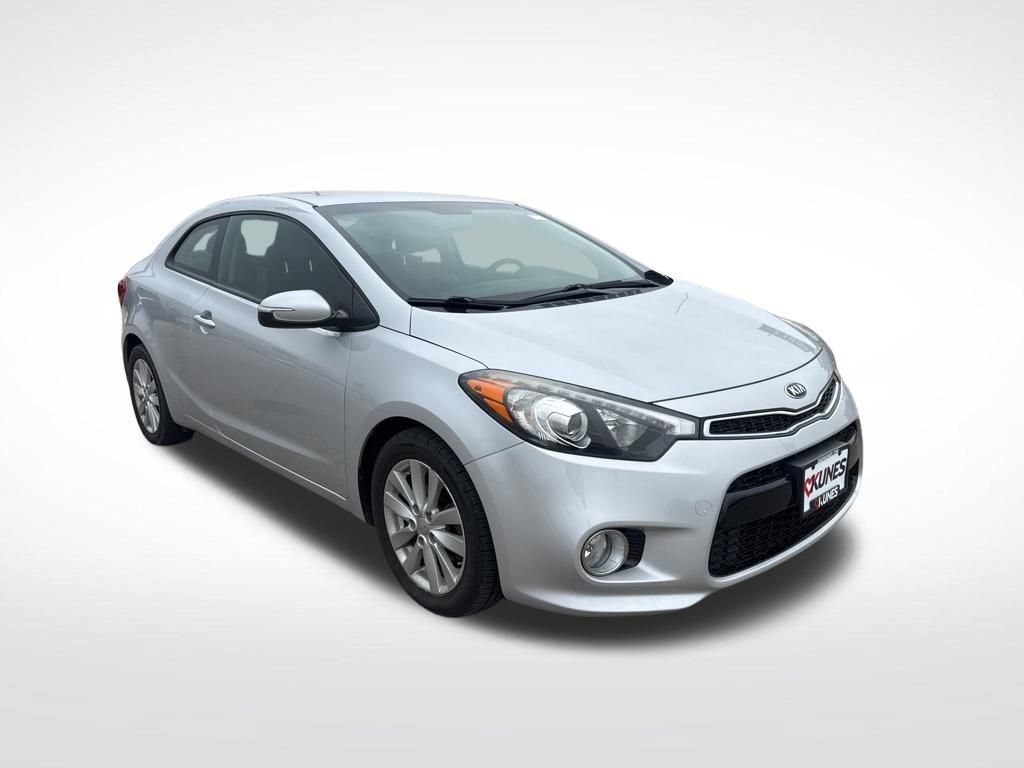 Used 2016 Kia Forte Koup EX FWD image 3