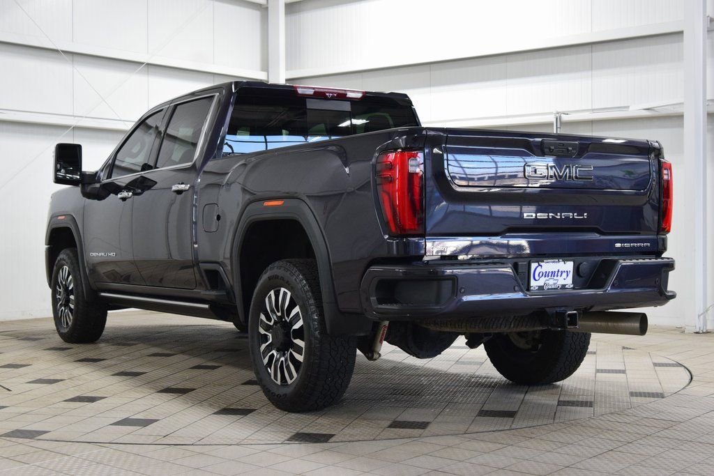 Used 2024 GMC Sierra 2500 Denali Ultimate image 6