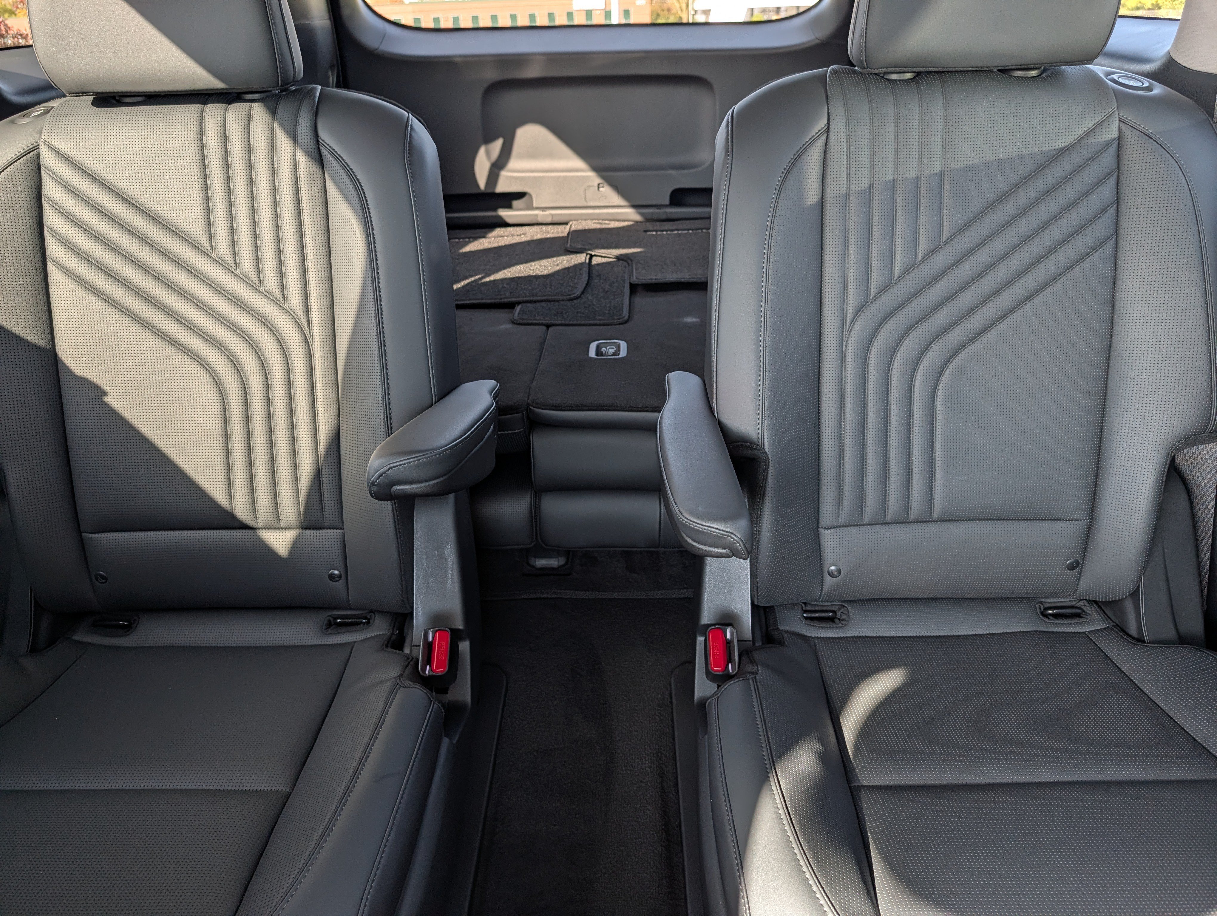 Certified 2026 Hyundai Palisade SEL AWD/4WD image 13