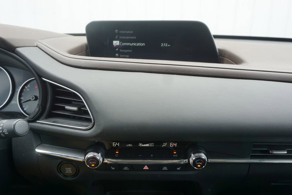 Used 2020 MAZDA CX-30 AWD w/ Premium Package image 12