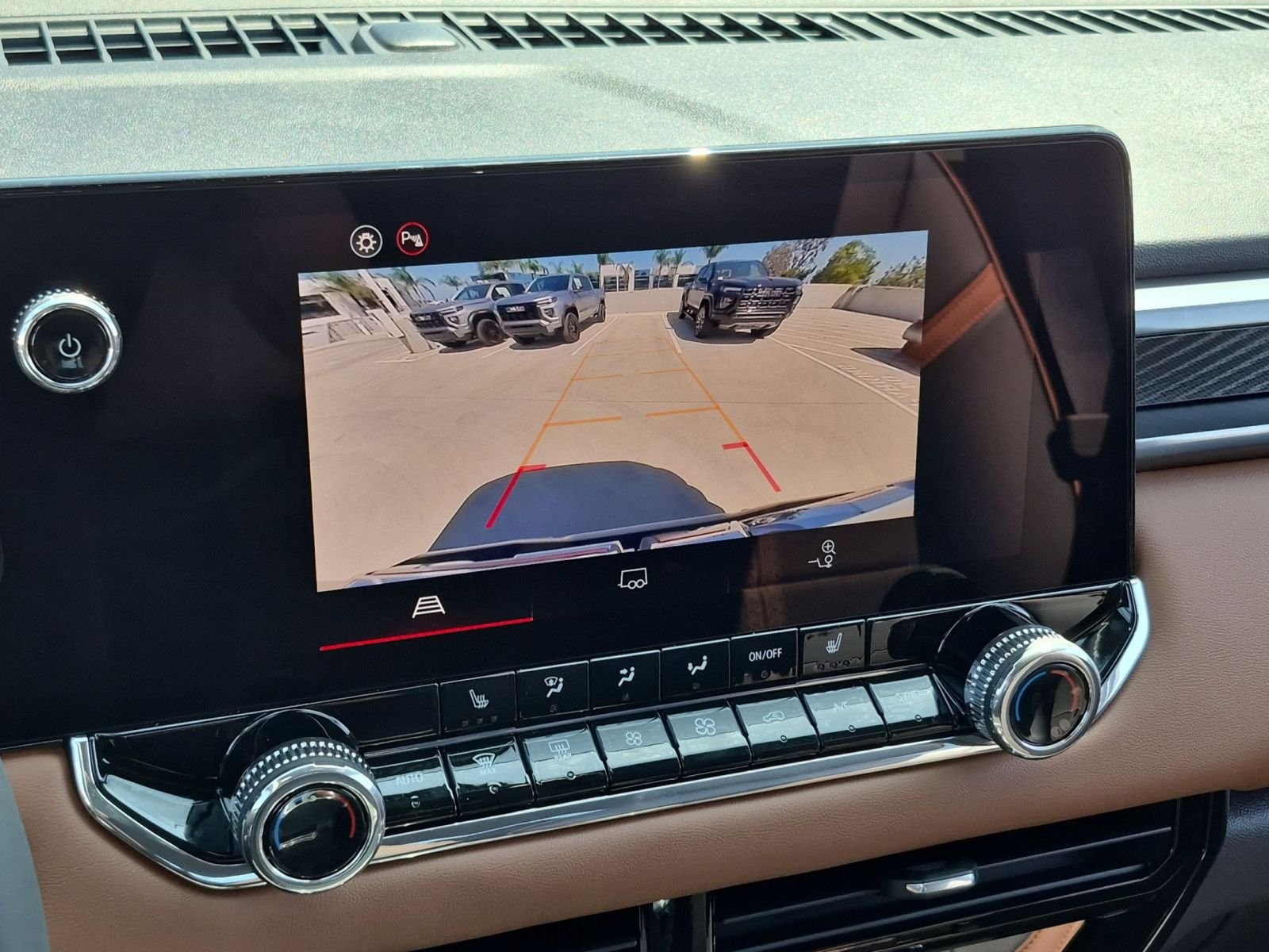 New 2026 GMC Canyon AT4 AWD/4WD image 14