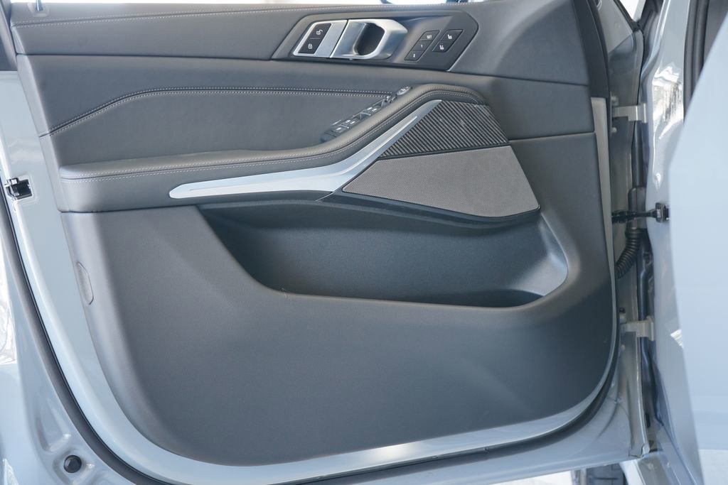 New 2026 BMW X5 M Competition w/ Executive Package image 10