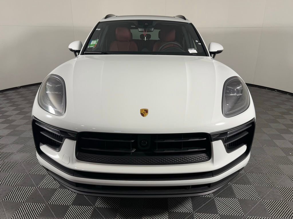 New 2026 Porsche Macan S image 10