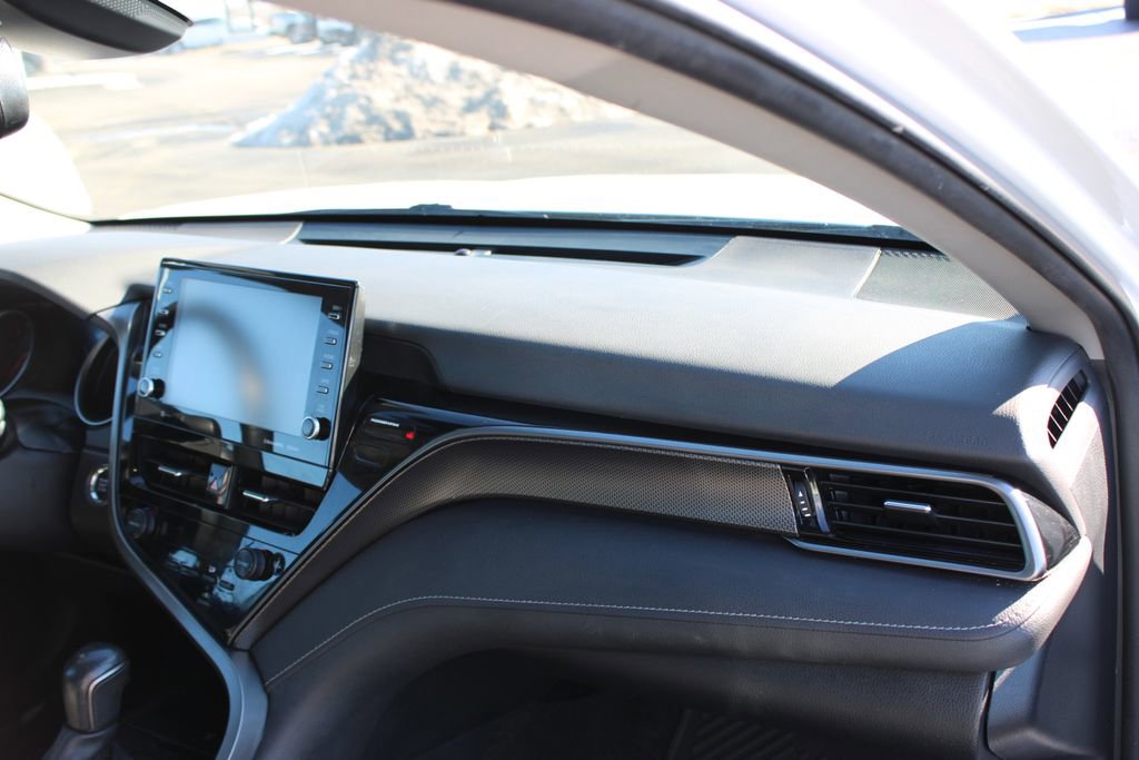 Used 2023 Toyota Camry XSE image 29