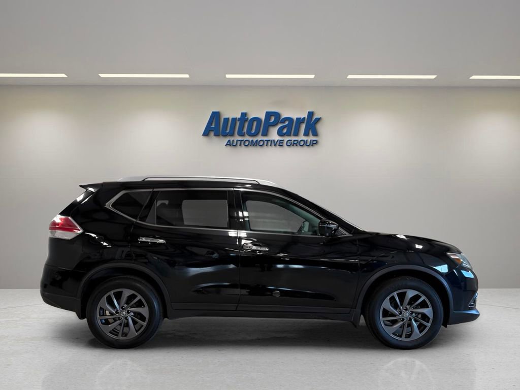 Used 2016 Nissan Rogue SL w/ SL Premium Package image 8