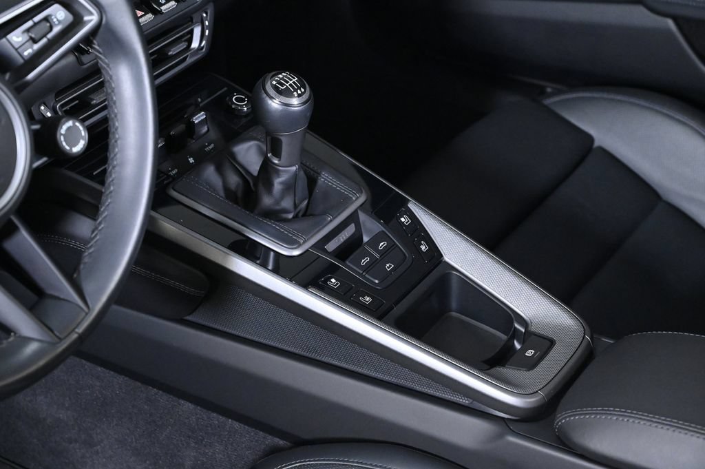 Certified 2023 Porsche 911 Carrera S RWD image 17