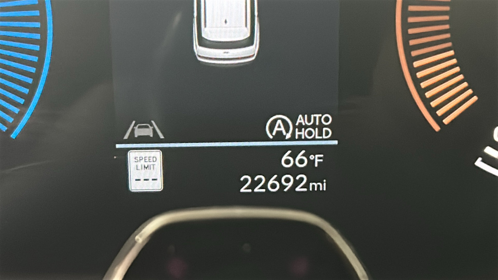 Used 2025 Hyundai Santa Fe SEL FWD image 23