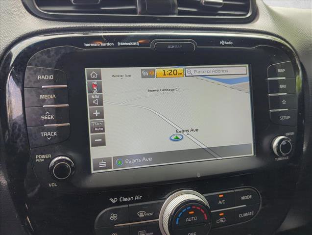 Used 2018 Kia Soul + FWD image 18