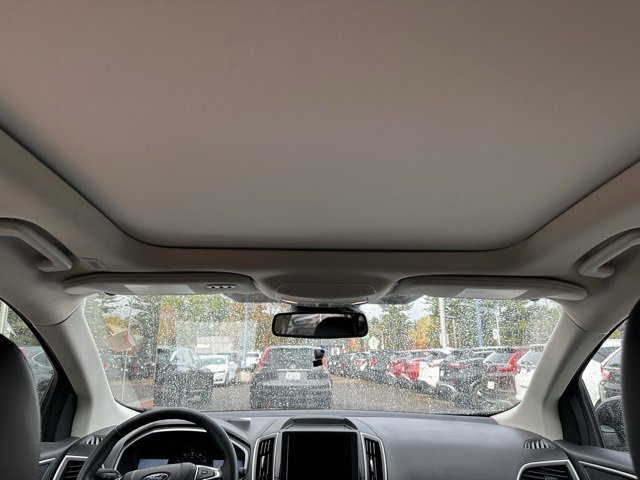 Used 2021 Ford Edge SEL w/ Convenience Package image 13