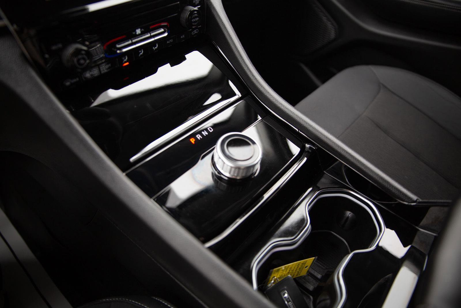 Used 2023 Jeep Grand Cherokee Laredo image 16