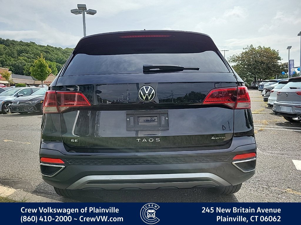 Certified 2023 Volkswagen Taos SE w/ Black Wheel Package AWD/4WD image 28