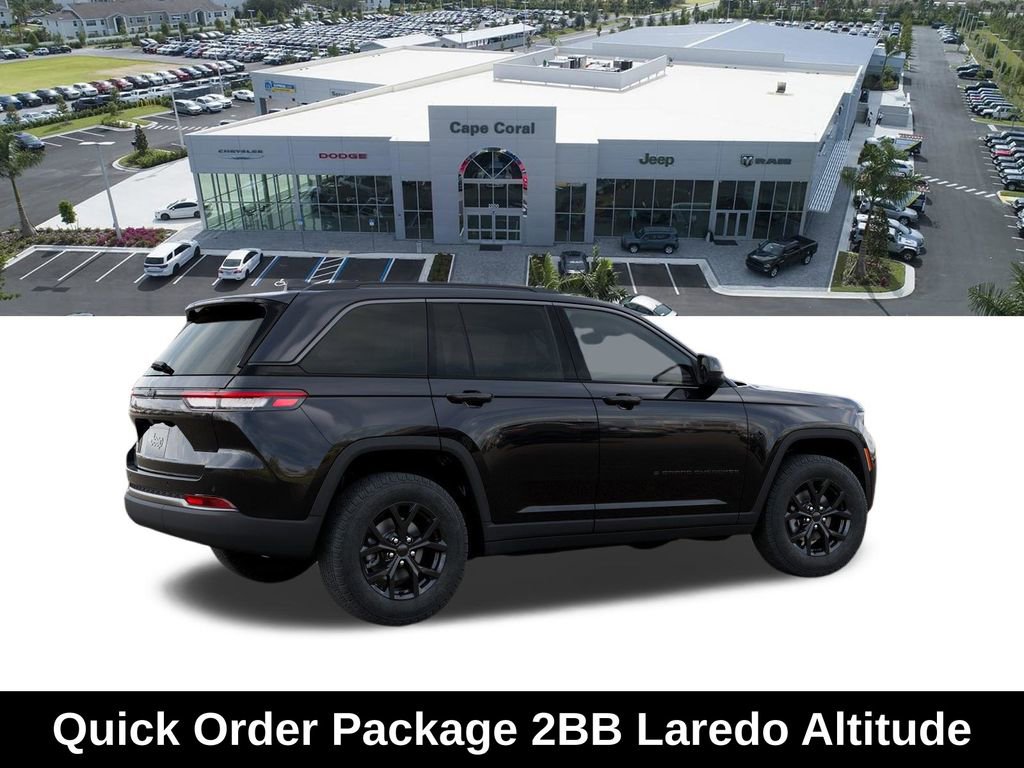 New 2026 Jeep Grand Cherokee Altitude image 4