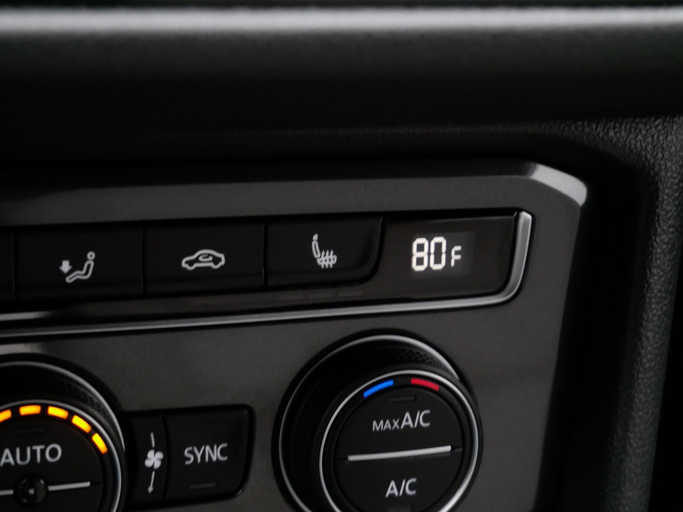 Used 2021 Volkswagen Tiguan SE R-Line image 27