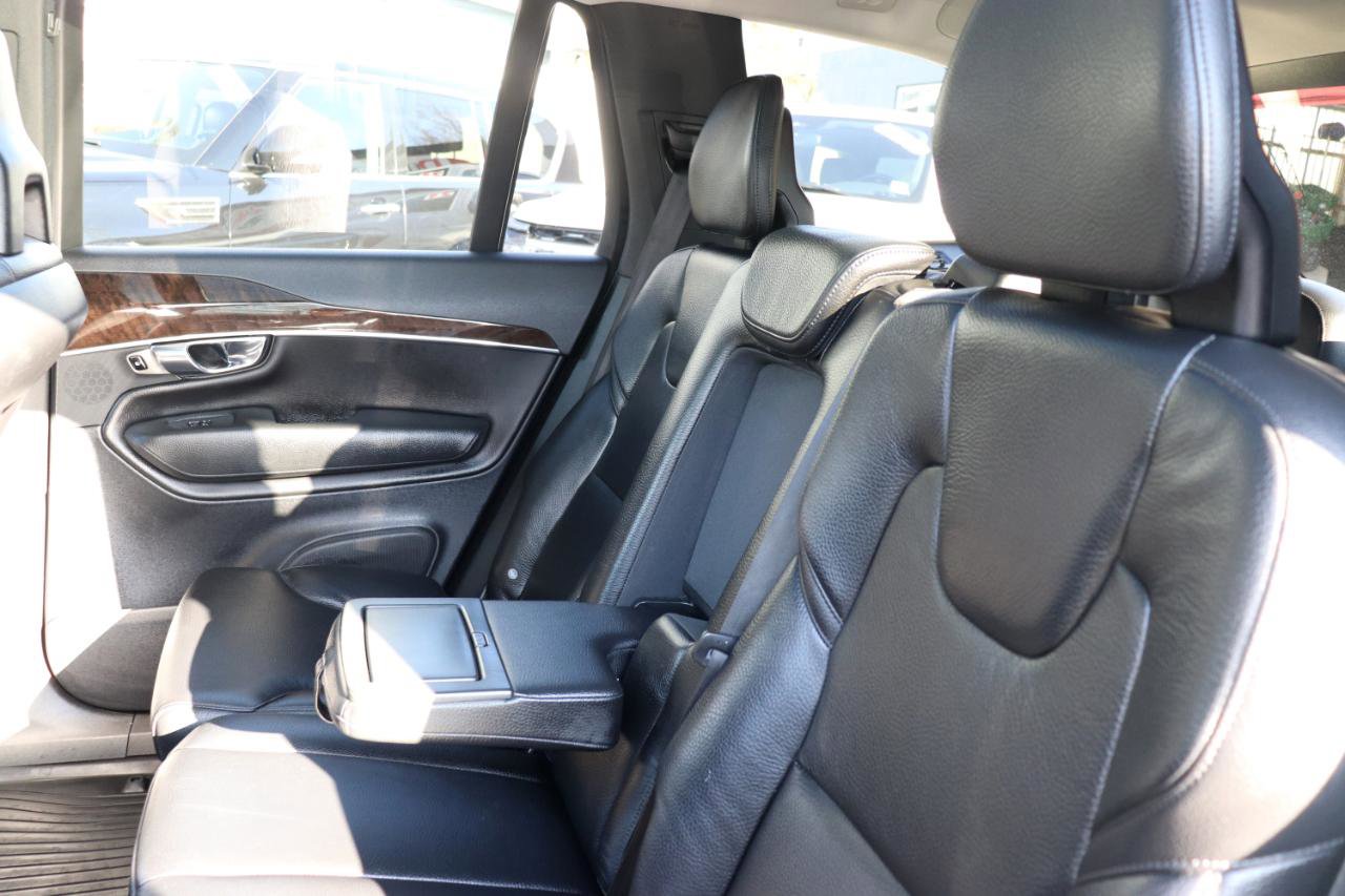 Used 2016 Volvo XC90 T6 Momentum image 31