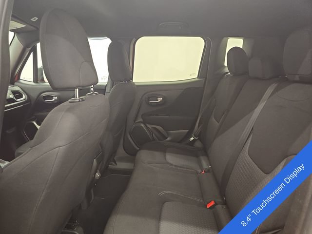 Used 2021 Jeep Renegade Latitude AWD/4WD image 16