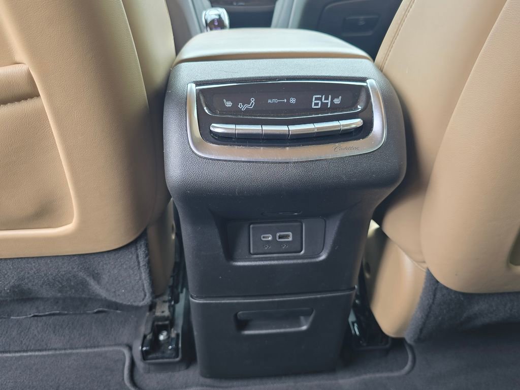 Used 2023 Cadillac XT6 Sport w/ Platinum Package AWD/4WD image 19
