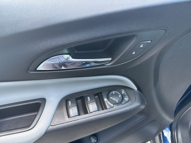 Used 2022 Chevrolet Equinox LT image 18