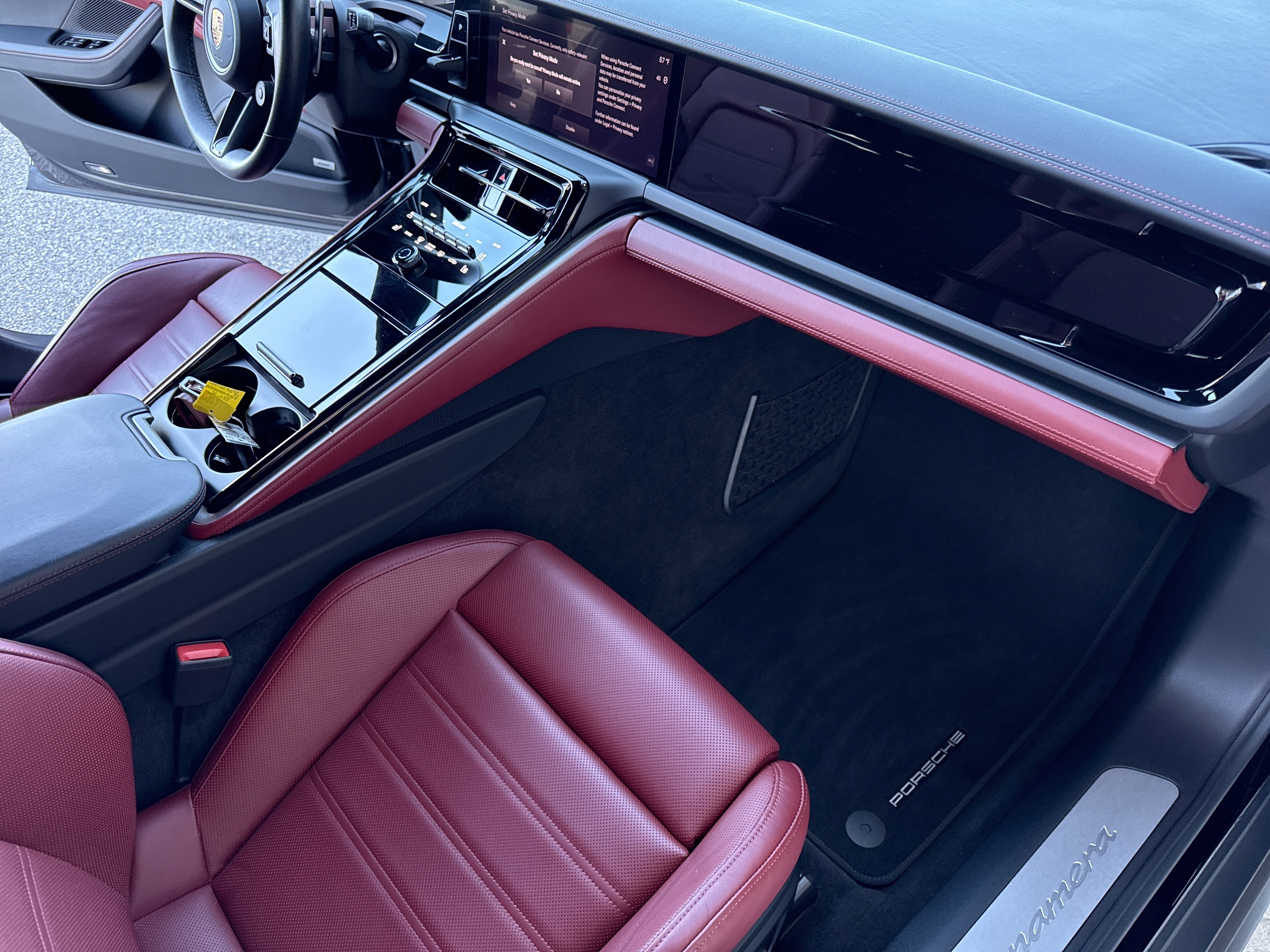 Used 2024 Porsche Panamera 4 image 15