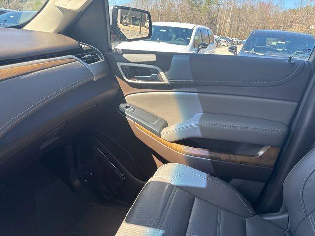 Used 2019 GMC Yukon XL Denali w/ Denali Ultimate Package image 24