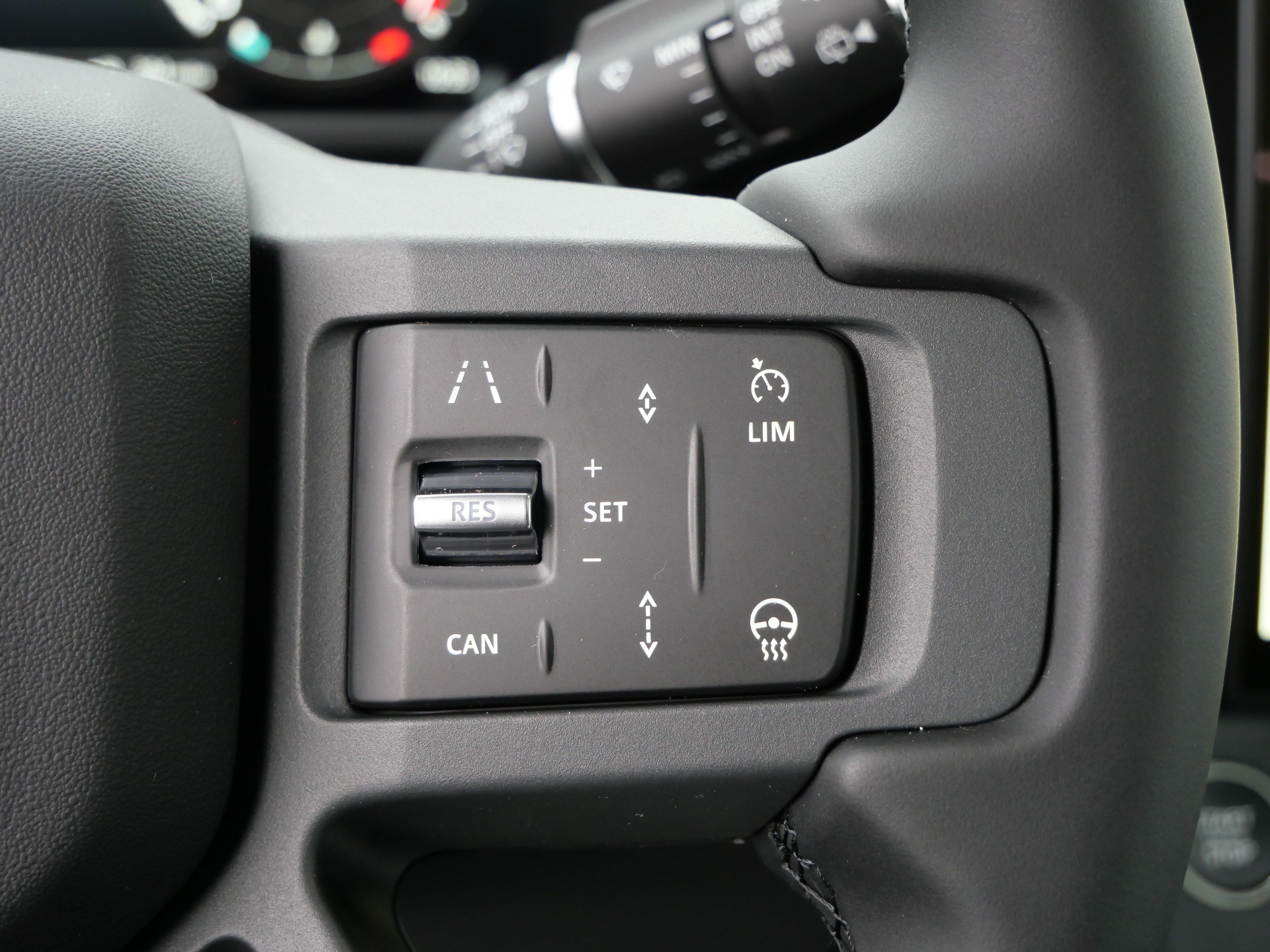 New 2027 Land Rover Defender 110 S AWD/4WD image 9