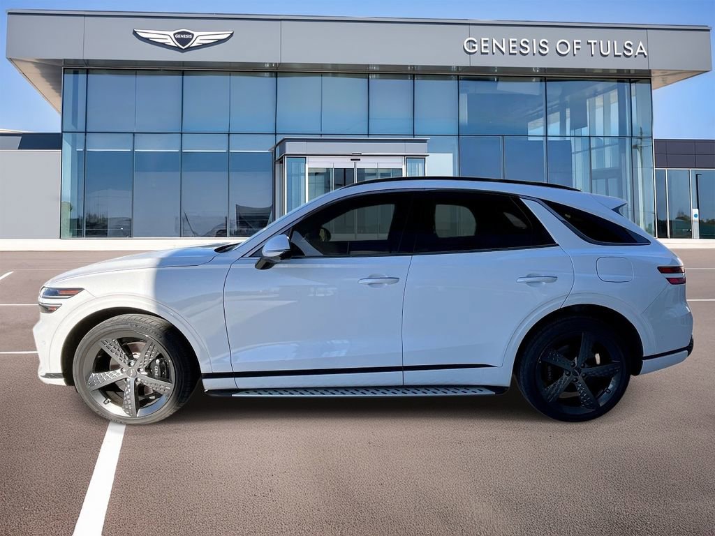 Used 2025 Genesis GV70 3.5T Sport w/ Sport Prestige Package AWD/4WD image 5