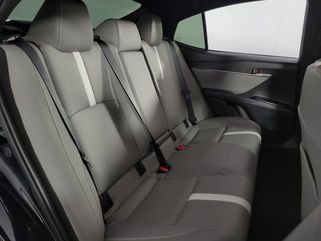 Used 2025 Toyota Camry SE FWD image 16