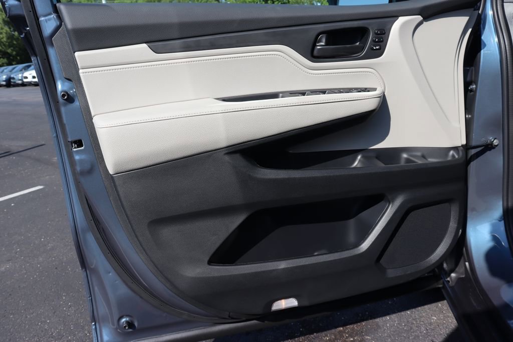 Certified 2026 Honda Odyssey EX-L image 28
