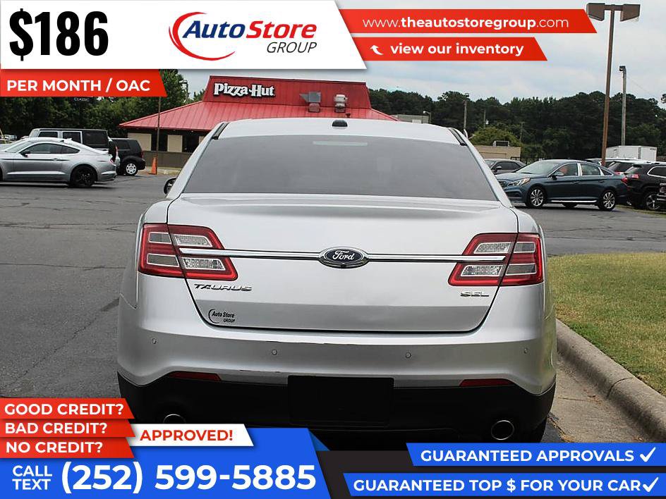 Used 2017 Ford Taurus SEL FWD image 7